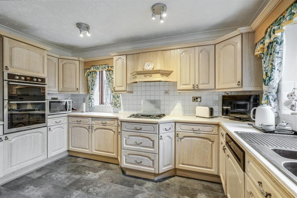 Breakfast Kitchen Oven View