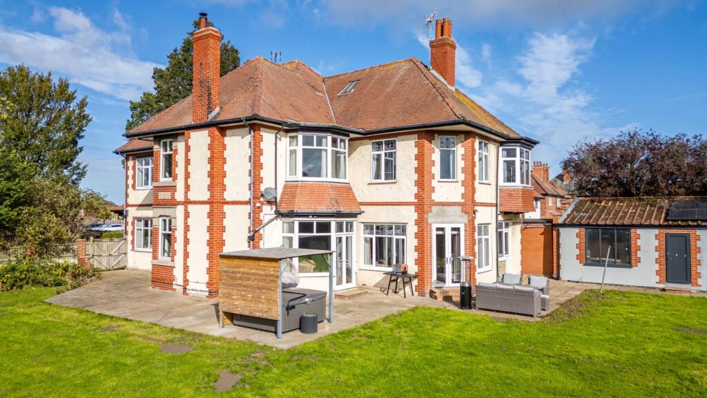 25236 99 Kingsgate_052.jpg