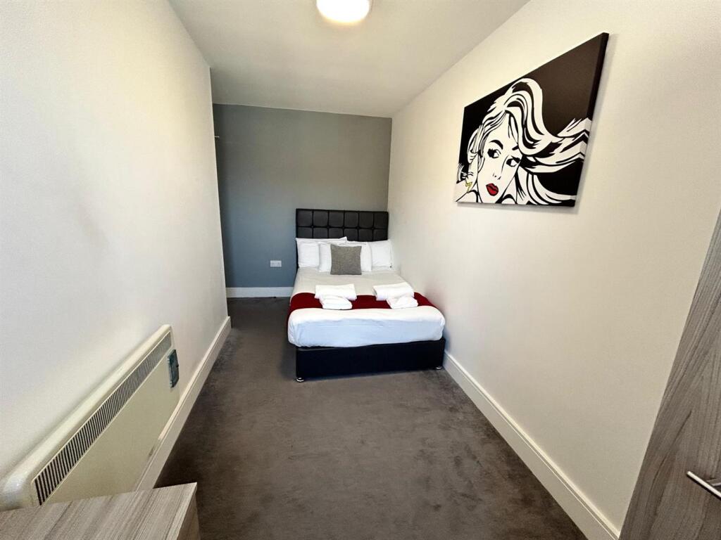 WhatsApp Image 2024-09-18 at 15.10.56 (13).jpeg