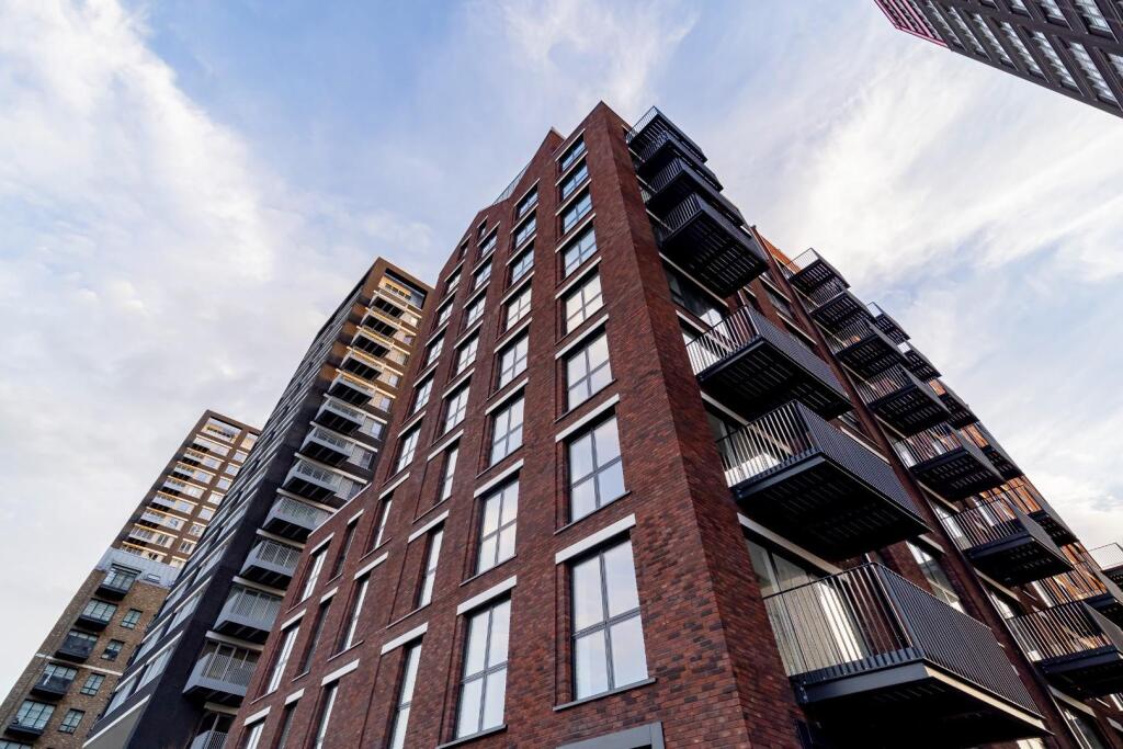 Exterior      .jpg