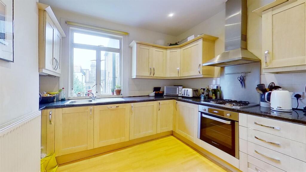 Comyn-Road-Battersea-SW11-07092020_222600.jpg