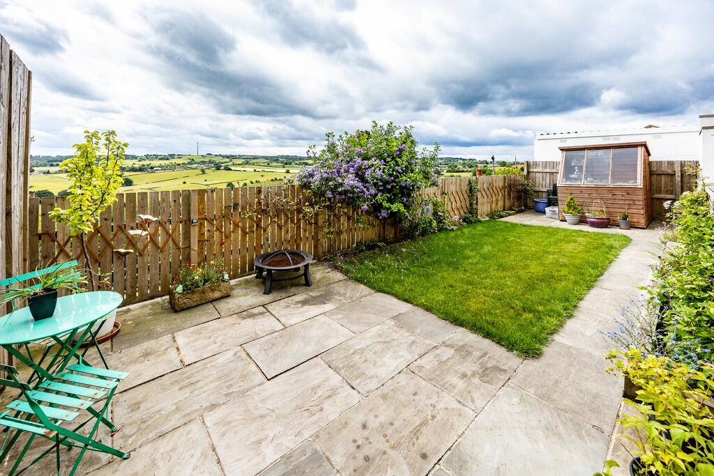 205FLDews-280525-...