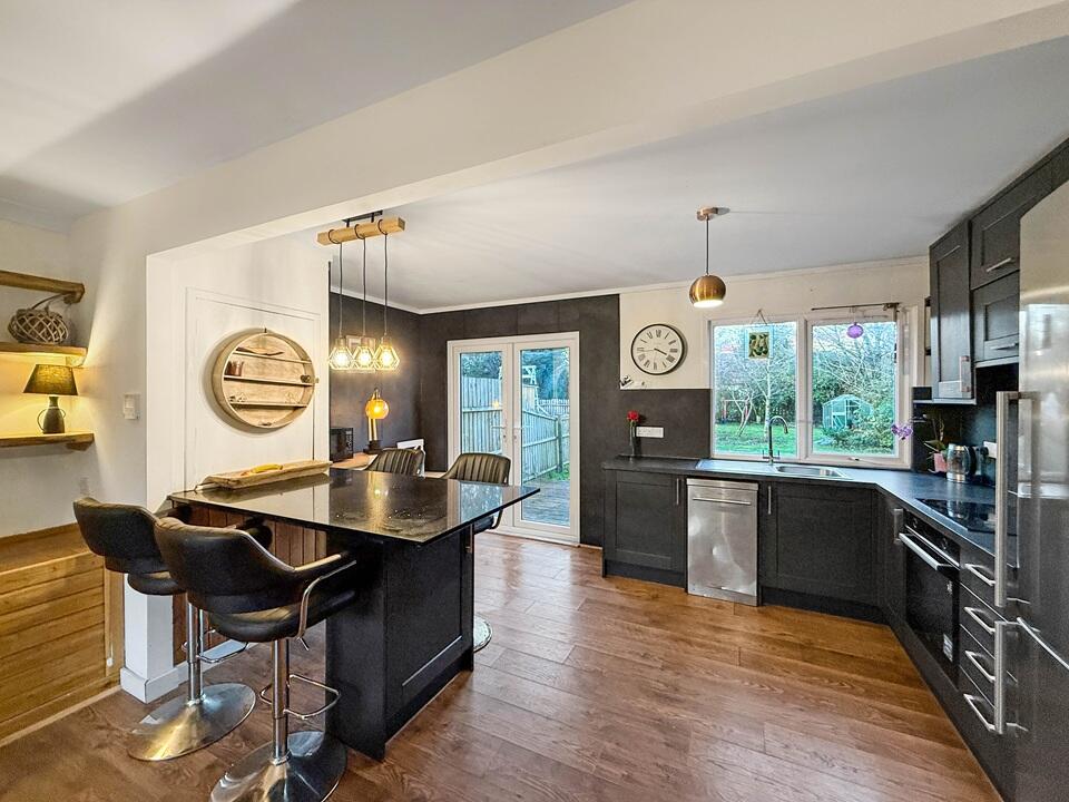 2 Dalnabeich, North Connel, Argyll, PA37 1QY