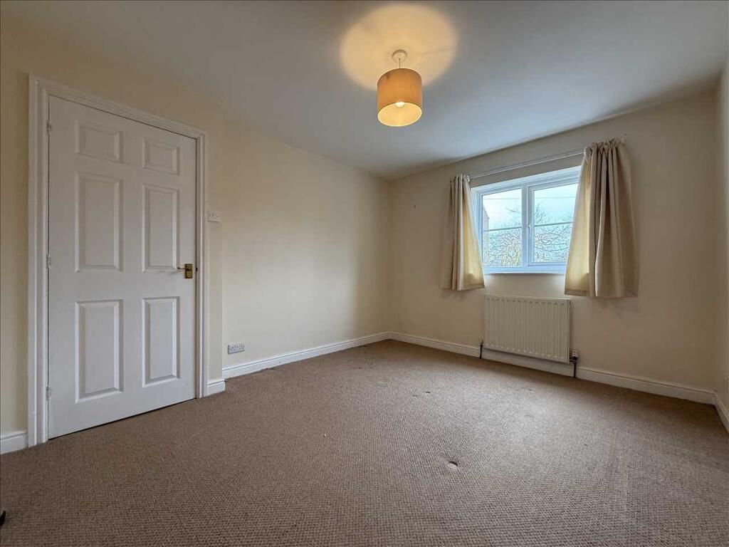 Bedroom (front)