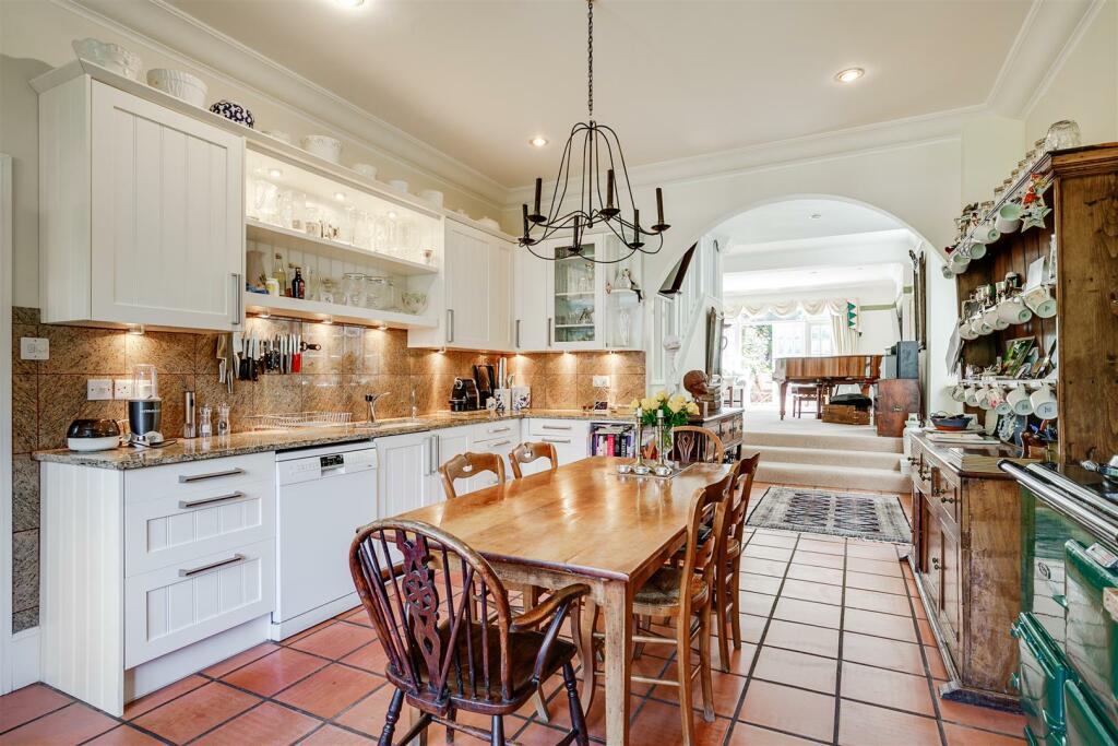 Causton Road 3-7.jpg