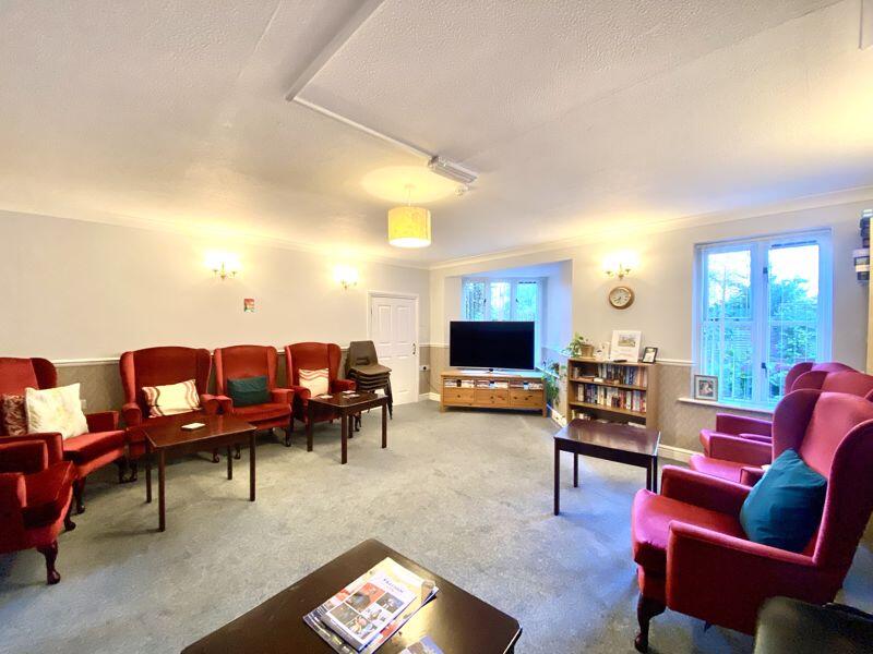 Communal Lounge