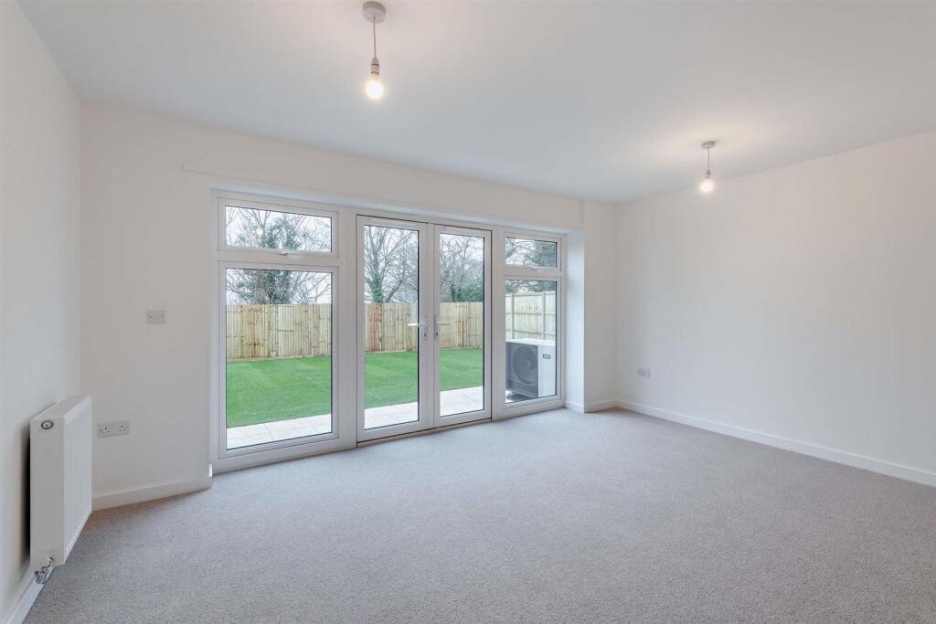 Living/Dining Room