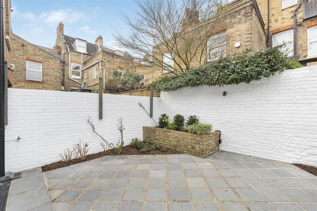 James_anderson-22_ruvigny_gardens-sw15__28_.jpg