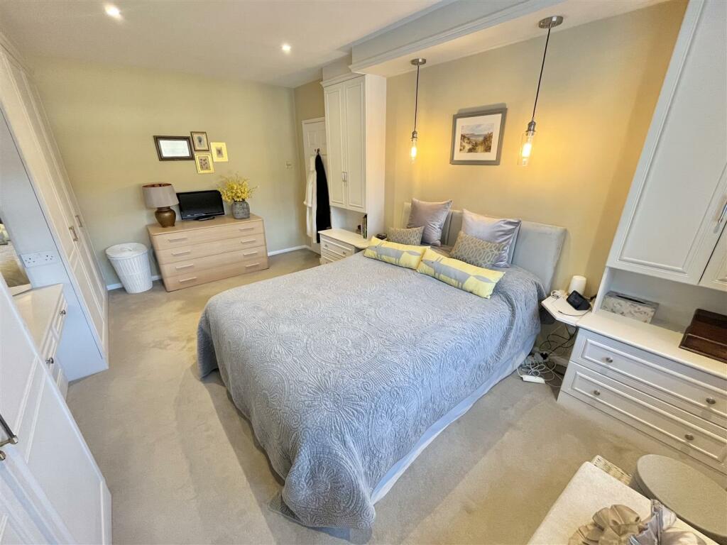 Bedroom 1 Aspect 3