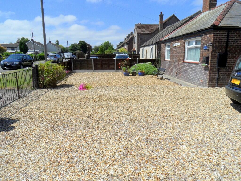FRONT &amp; DRIVEWAY