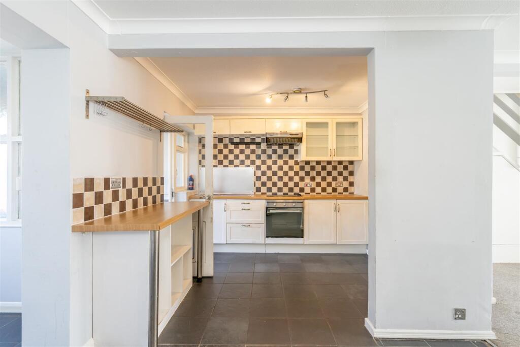 Kitchen.jpg