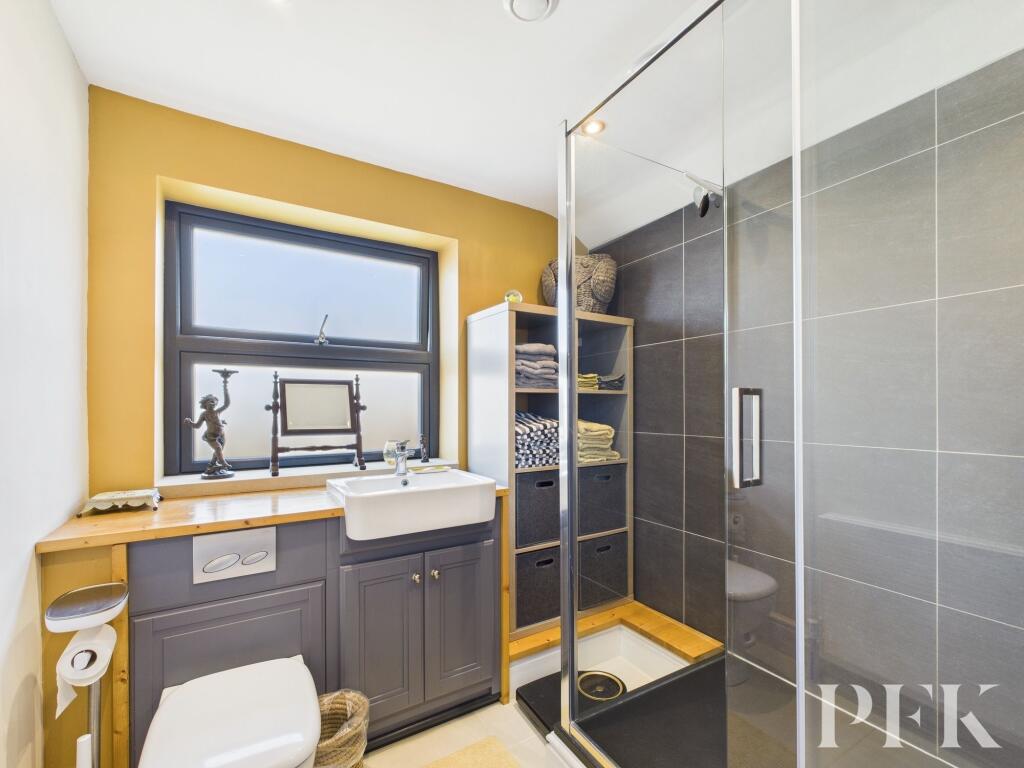 Family bathroom