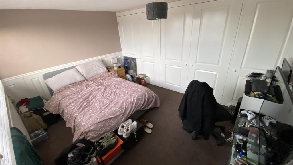 bed5.jpg