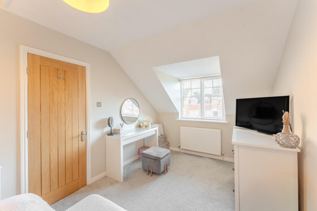 3 Hudson Close  (14 of 18)