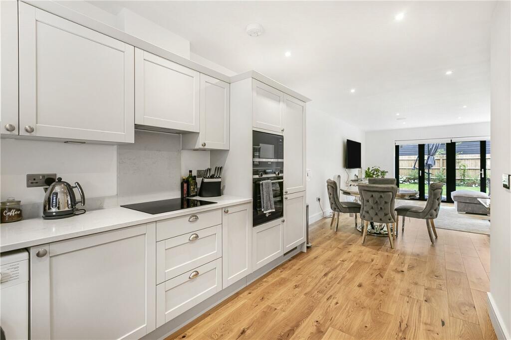 Kitchen/Dining