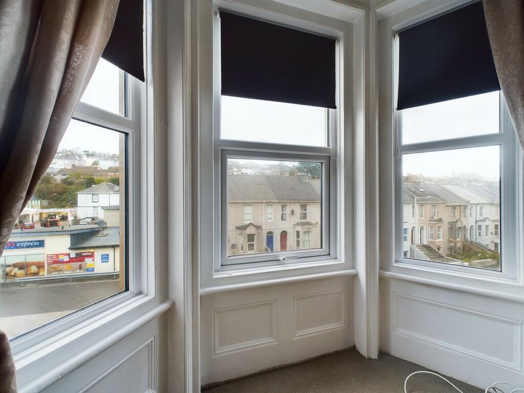 CAM02089G0-PR0374...