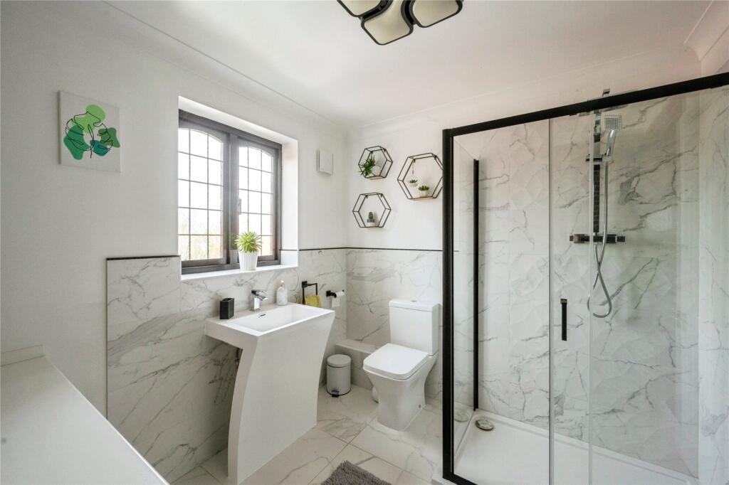 En-Suite Shower Room