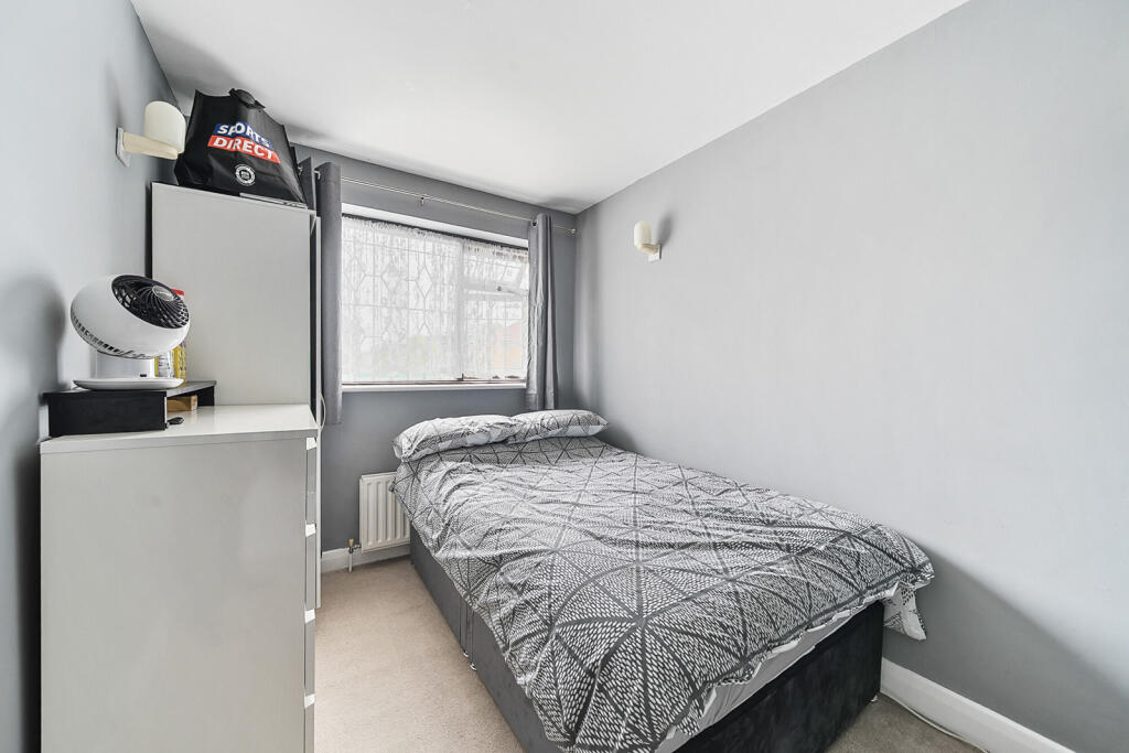 16-1306712-16-685...