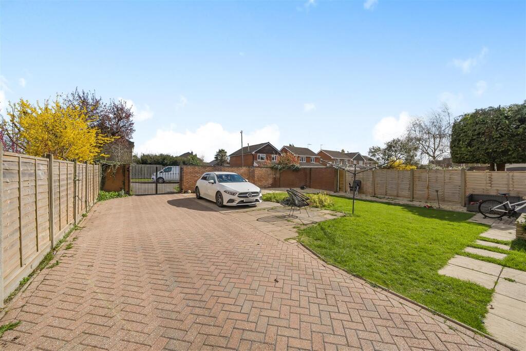 147 Pallet Drive, Nuneaton