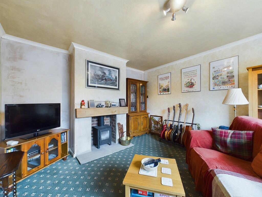 CAM02060G0-PR0216...