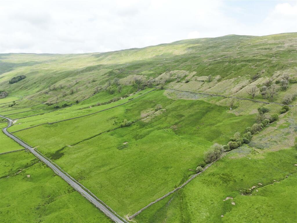 LOT 1 - Land at Littondale (360 acres)_0048.jpg