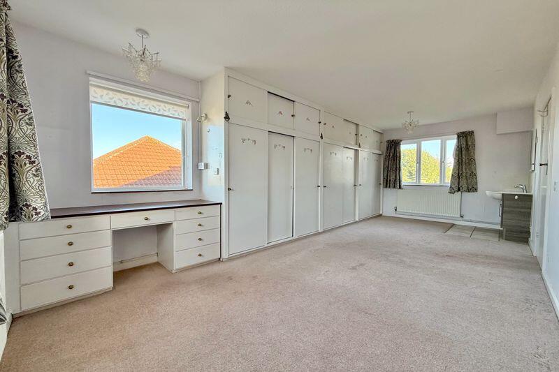 Downstairs Bedroom 1