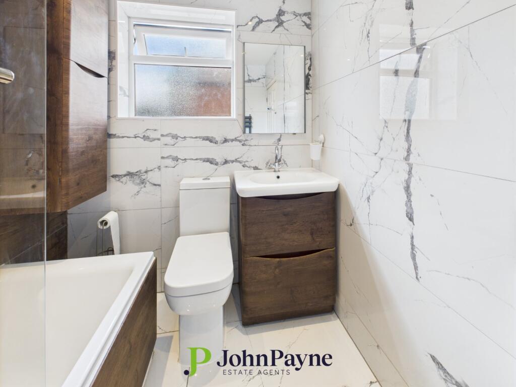 Modern Bathroom