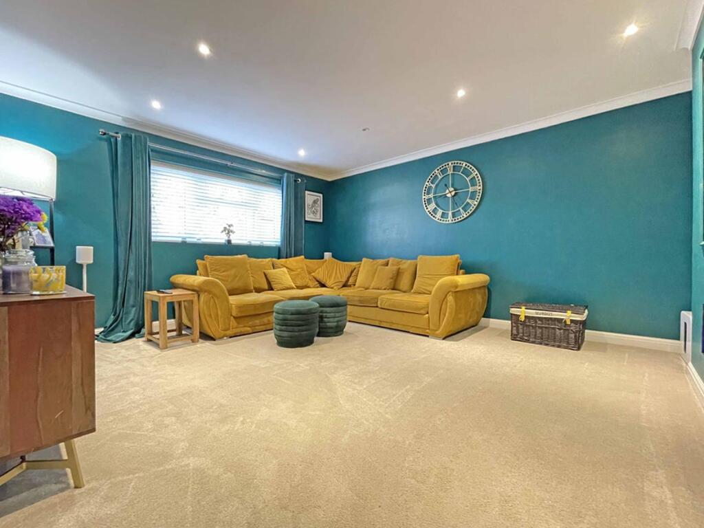 Great Berry Road 52 - Cinema Two1.jpg