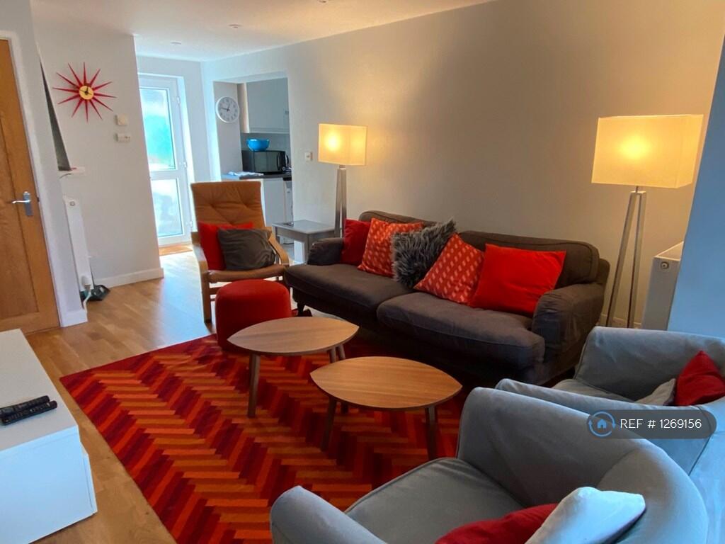 Sitting Room, Showing Door To Back Garden
