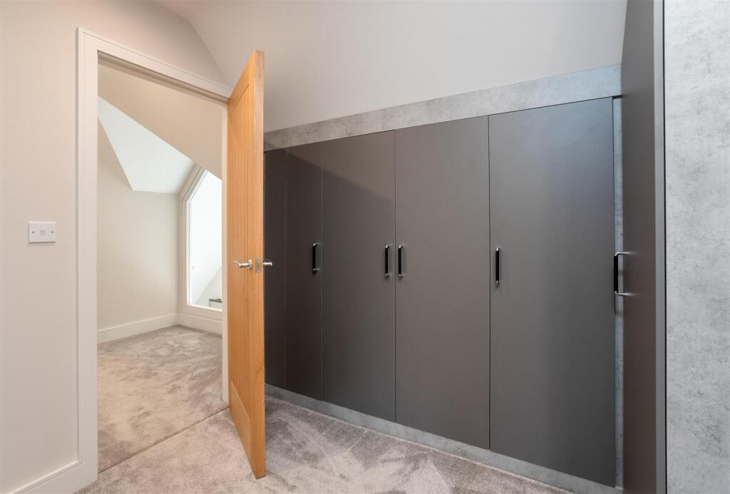 12 Lavender Drive 1829-13.jpg