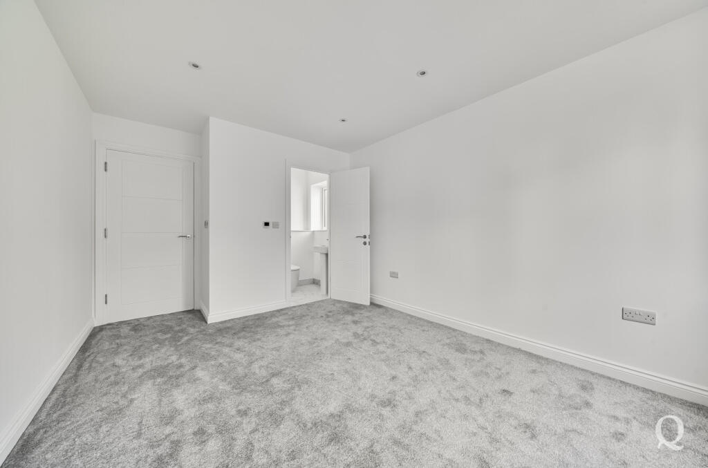 f31f57e9-d184-4b1...