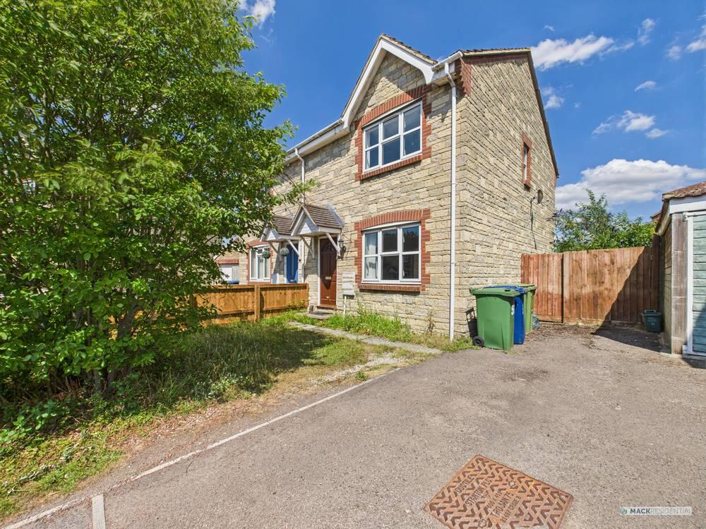 Katherine Close, Churchdown