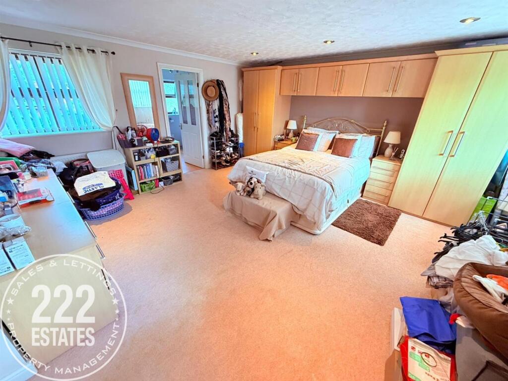 PHOTO-2025-07-08-11-50-49 (24).jpg