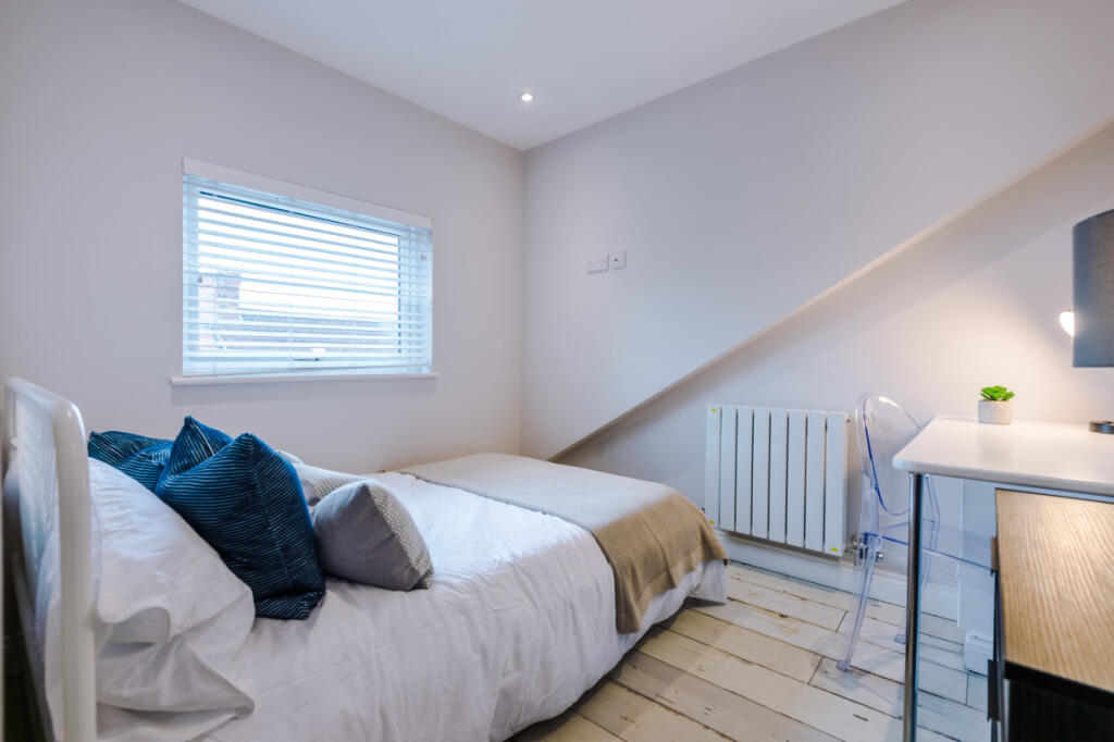 67 Woodcroft Road Bedroom 3