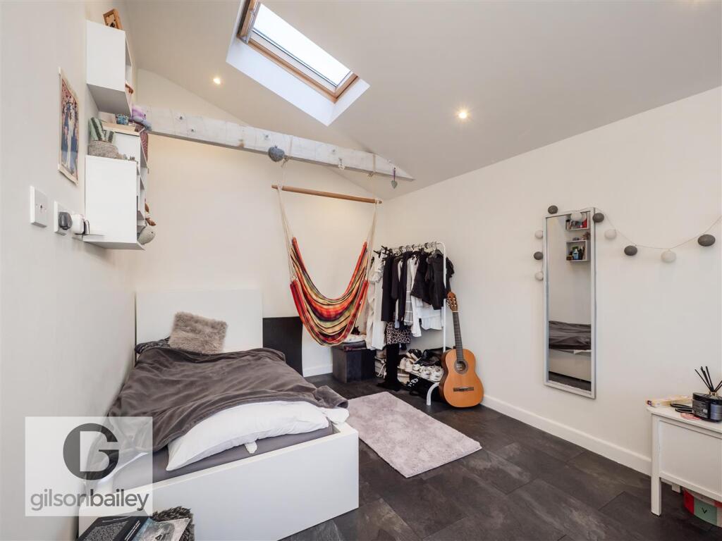 203SpixworthRoad-25.jpg