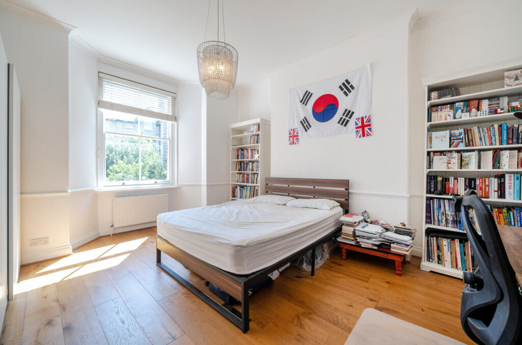 1290593-10-682b40...