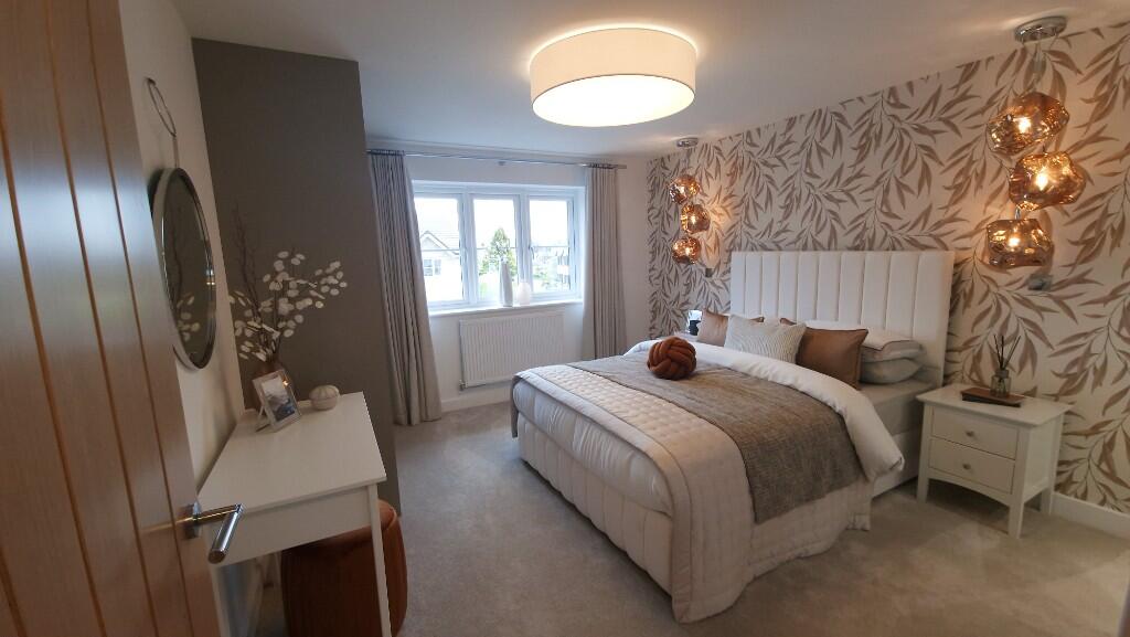 Bed 2 with en-suite