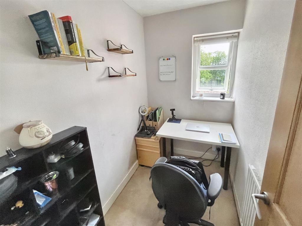 Bedroom 3.jpg