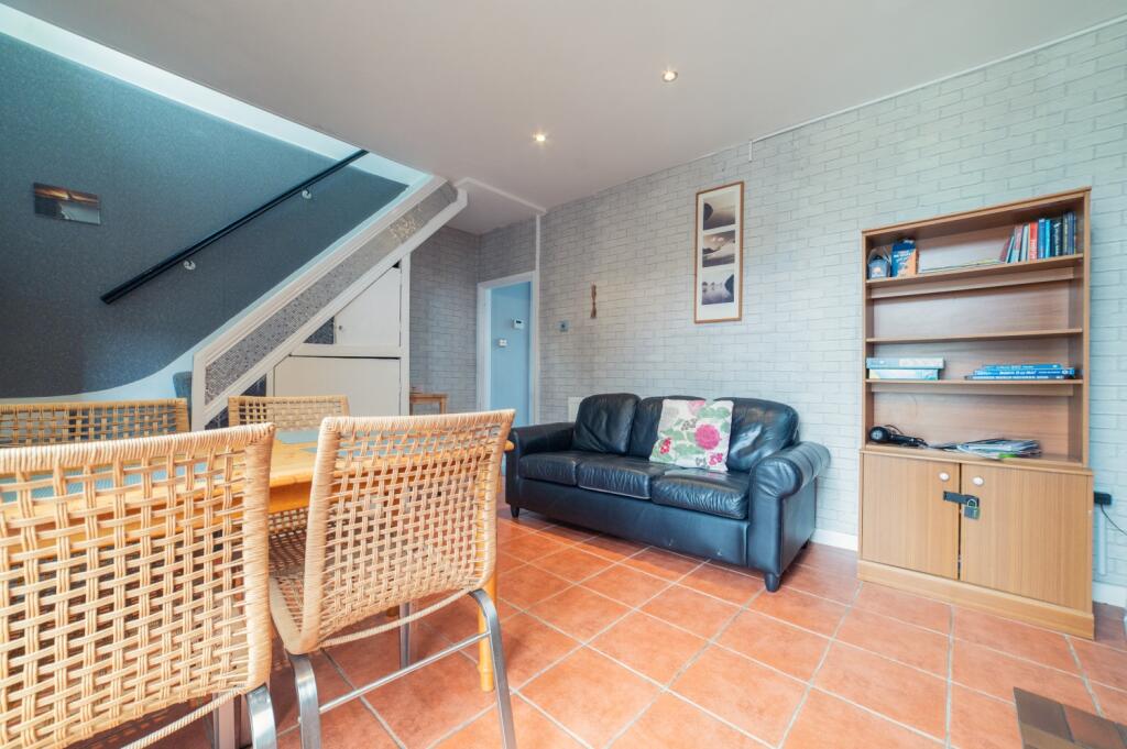 Call 02920 454555 to secure your viewing_5