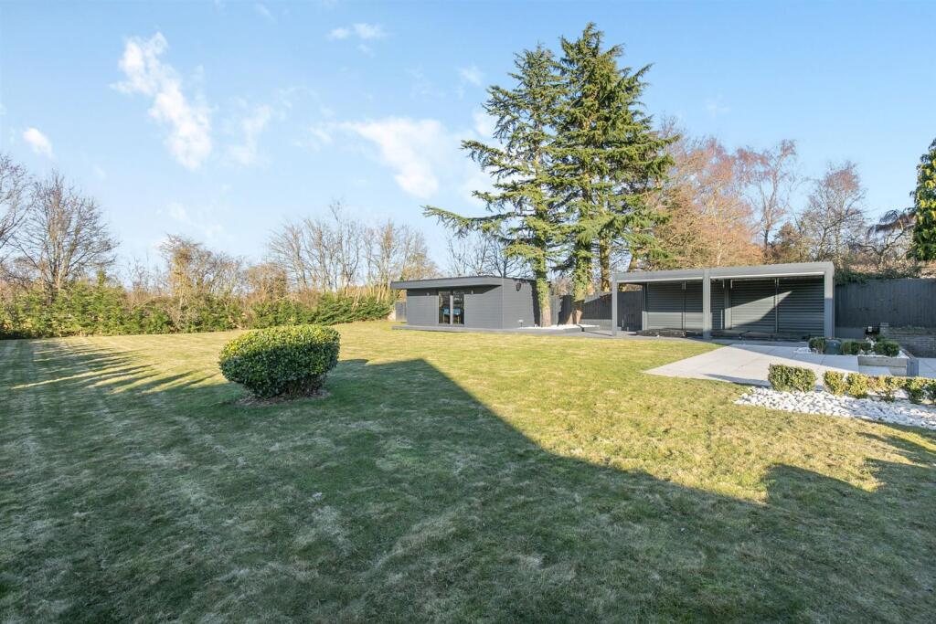 WhatsApp Image 2024-09-02 at 11.08.29_d77bc7f6.jpg