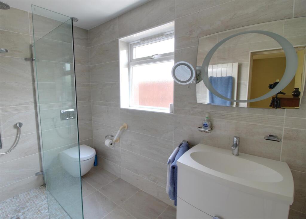 img_4705 - copy-img_4707 - copy.jpg