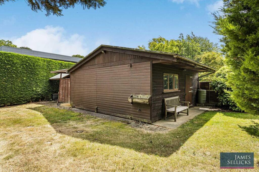 Greenhouse, summerhouse and stable