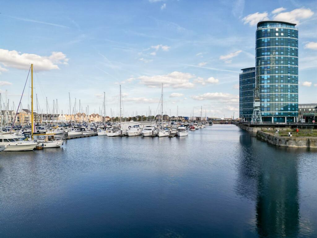 Chatham Maritime Marina..jpg