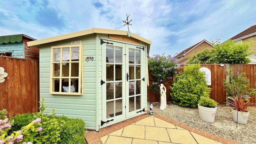 Outside - Rear
