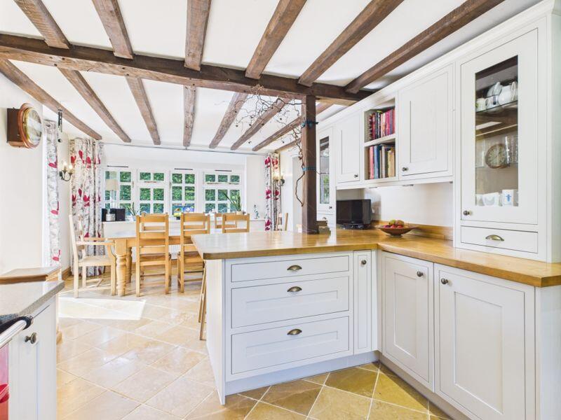 Kitchen to dining area 