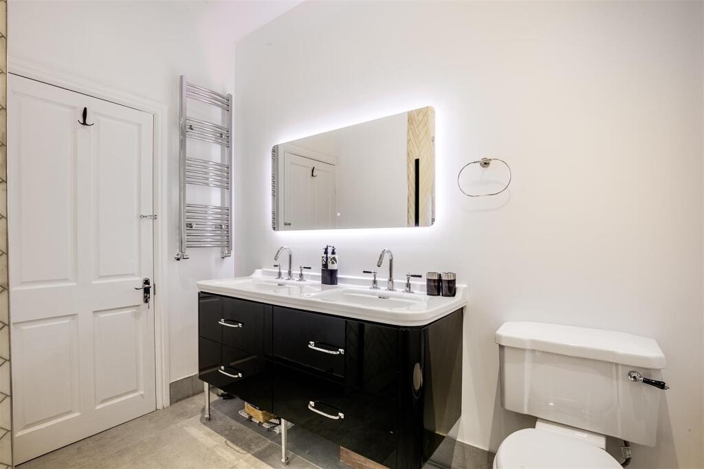 Prebend Mansions, W4 - FOR SALE