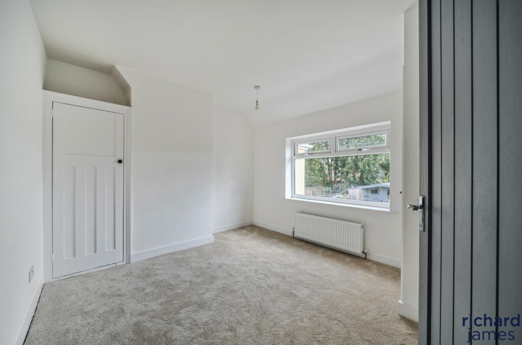 0b82b553c1564f79bafb18b765f3c555