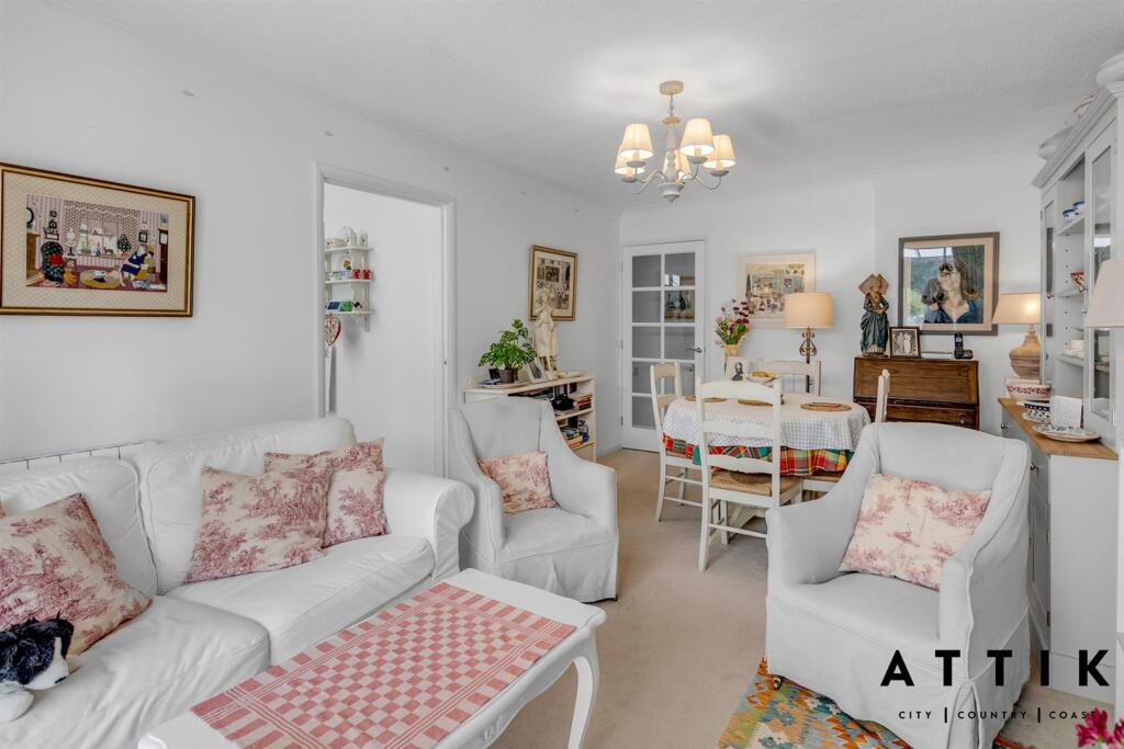 32 The Limes, London Road Halesworth IP19 8LT (10)