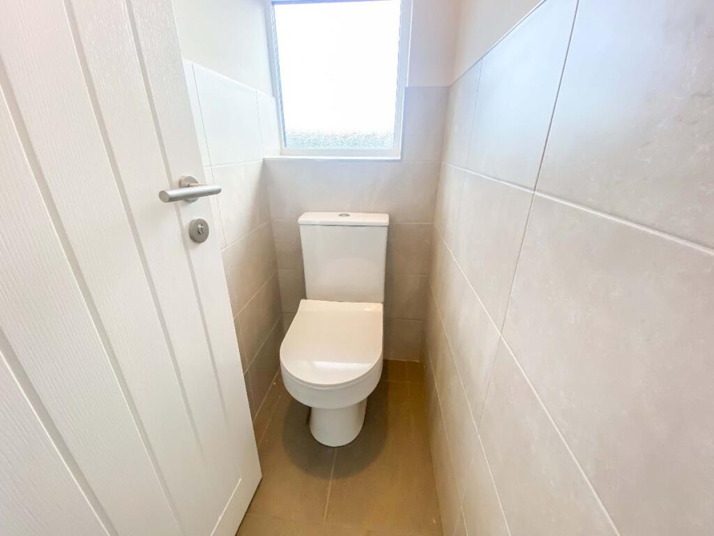 Communal Toilet 