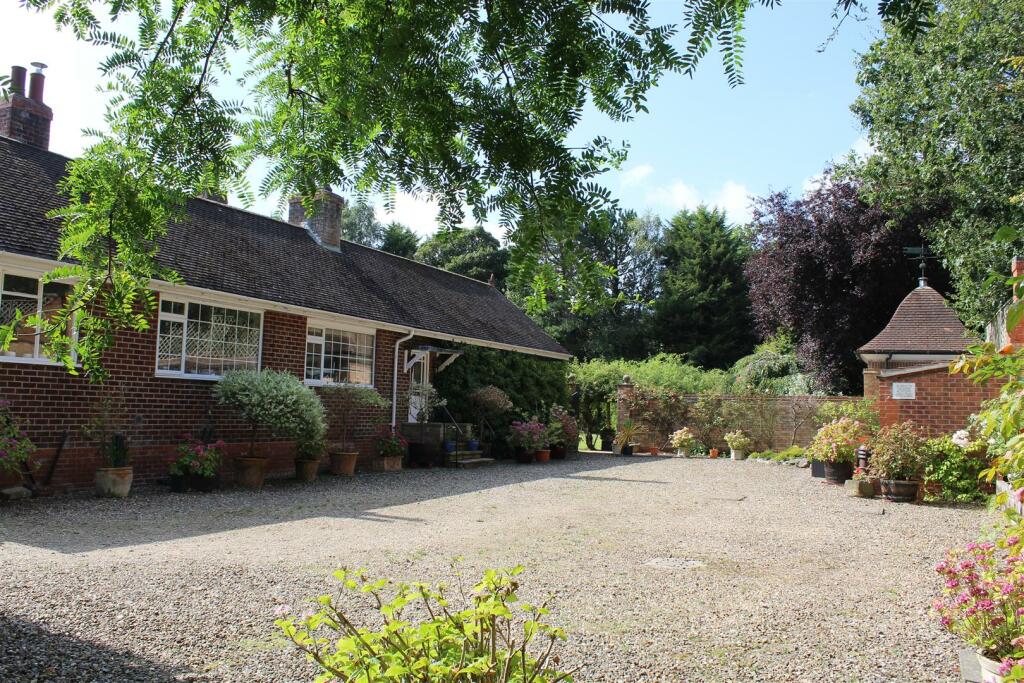 DRIVEWAY AND PARKING